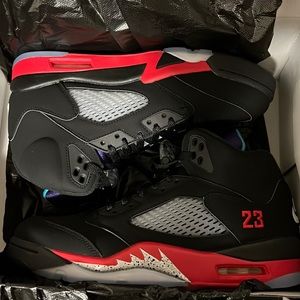 Air Jordan 5 Retro Top 3